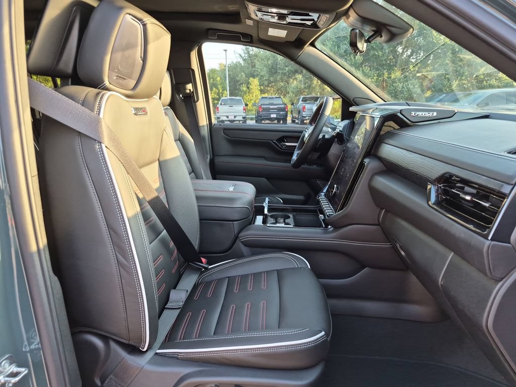 New 2026 GMC Yukon XL AT4 Ultimate AWD/4WD image 44