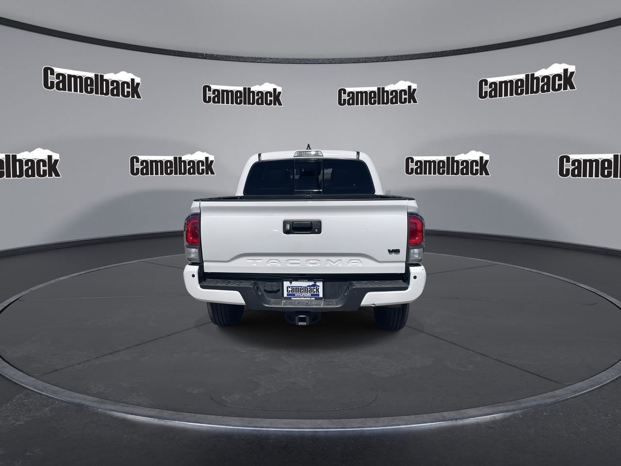 Used 2023 Toyota Tacoma TRD Off-Road w/ TRD Premium Off Road Package image 6