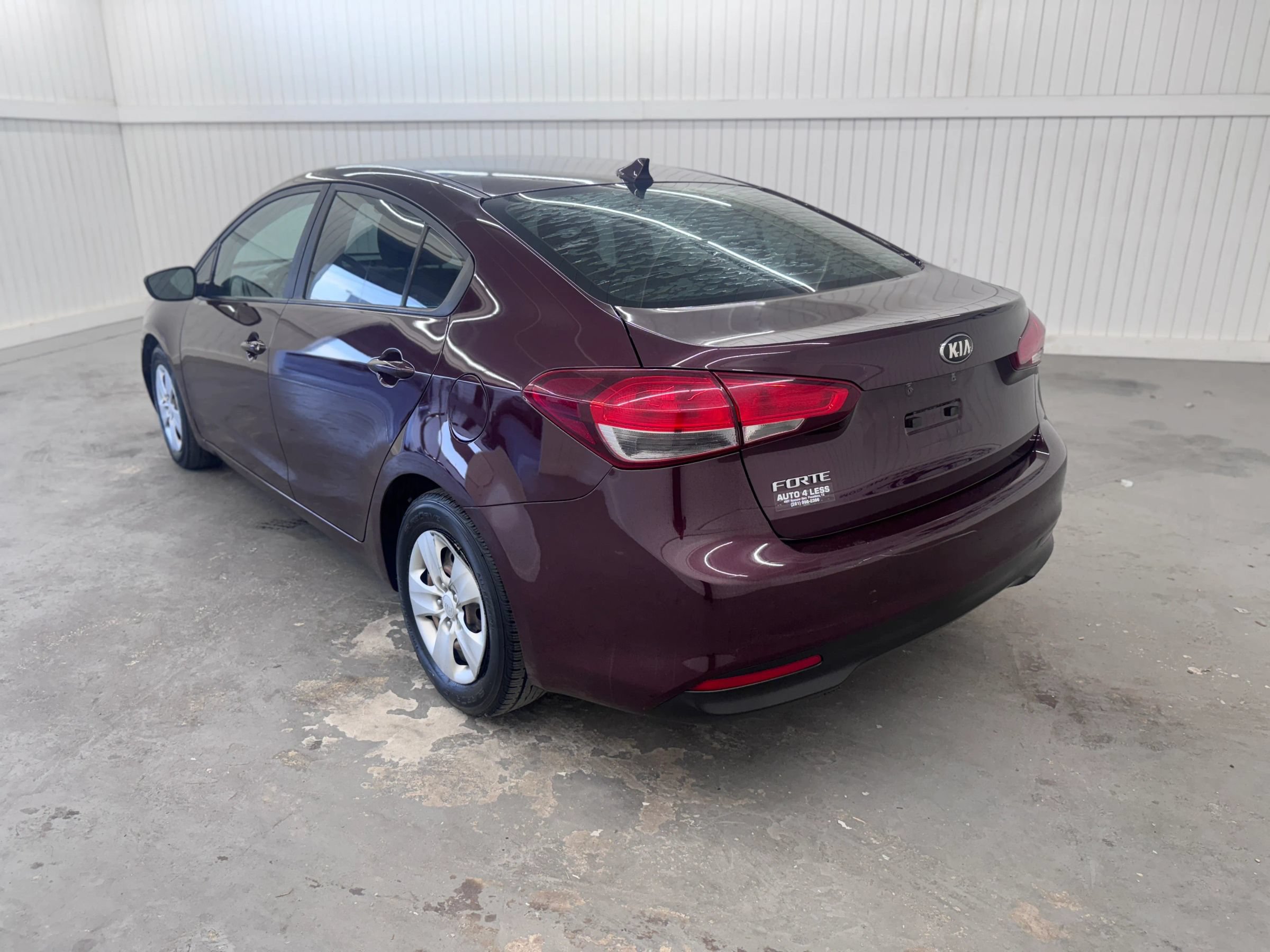 Used 2018 Kia Forte LX FWD image 7