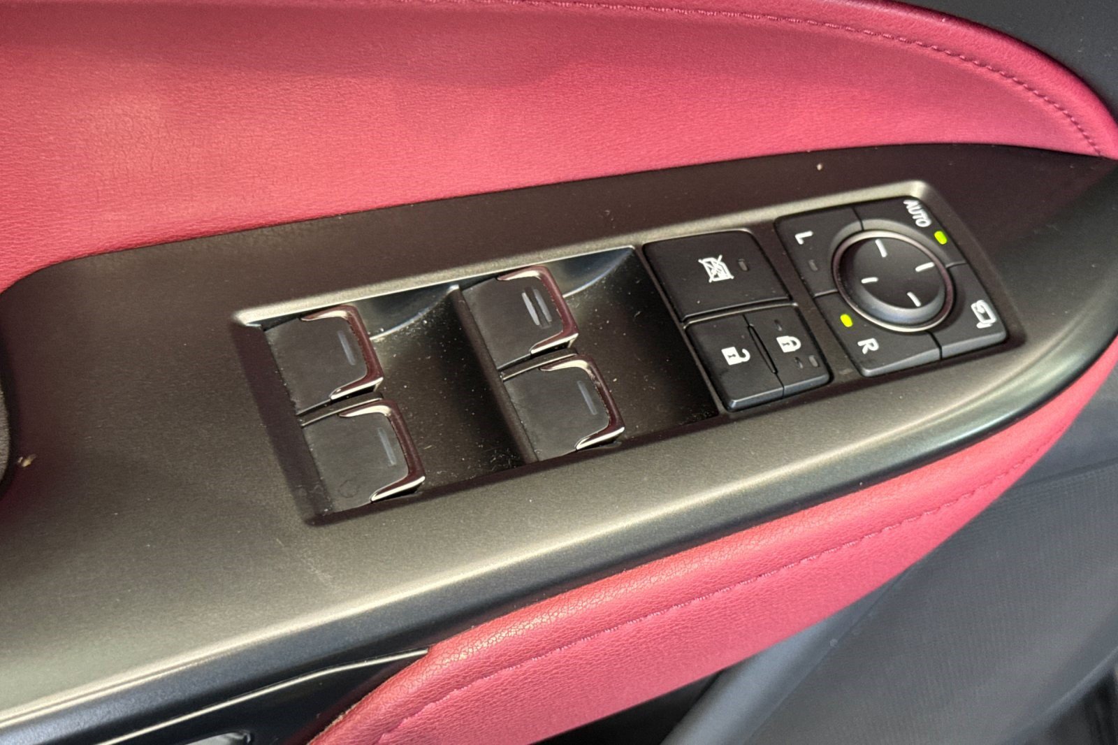 Certified 2025 Lexus NX 250 AWD w/ Premium Package image 13