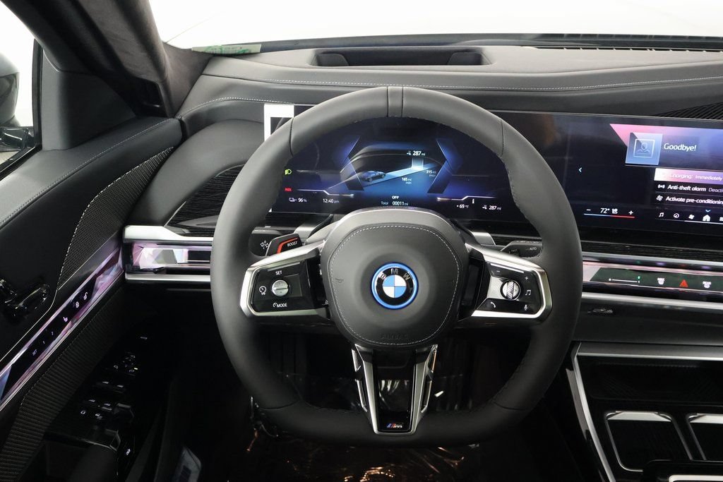 New 2026 BMW i7 eDrive50 w/ M Sport Package RWD image 3