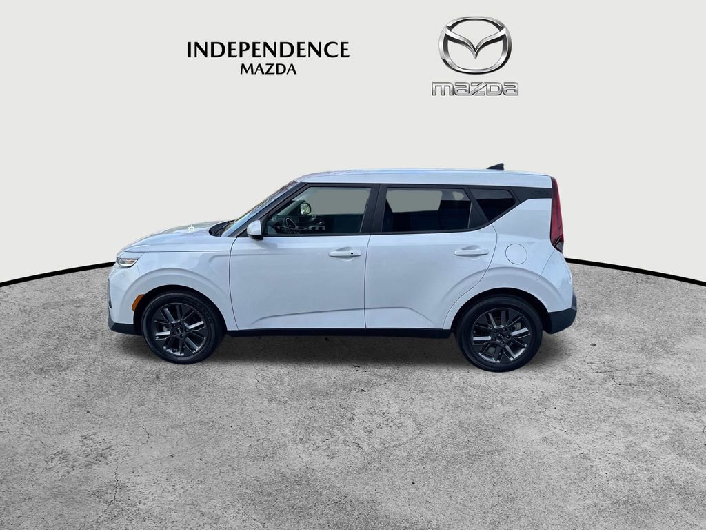 Used 2020 Kia Soul EX FWD image 6
