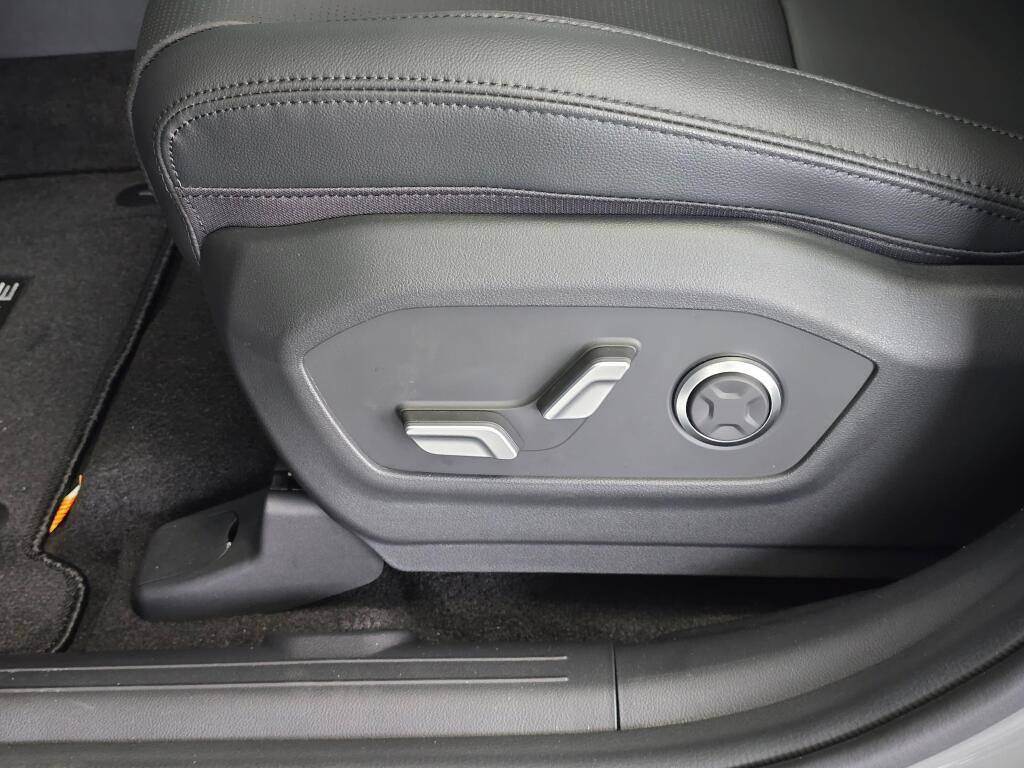 New 2026 Hyundai Santa Fe Limited image 19