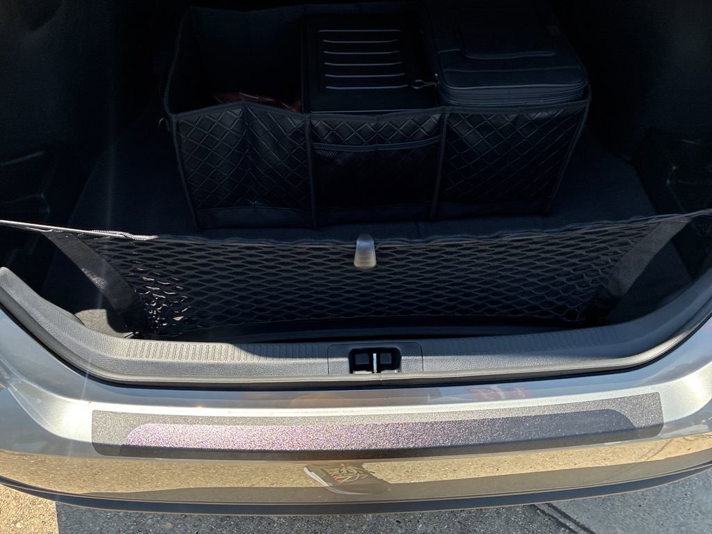 New 2026 Toyota Camry SE image 32