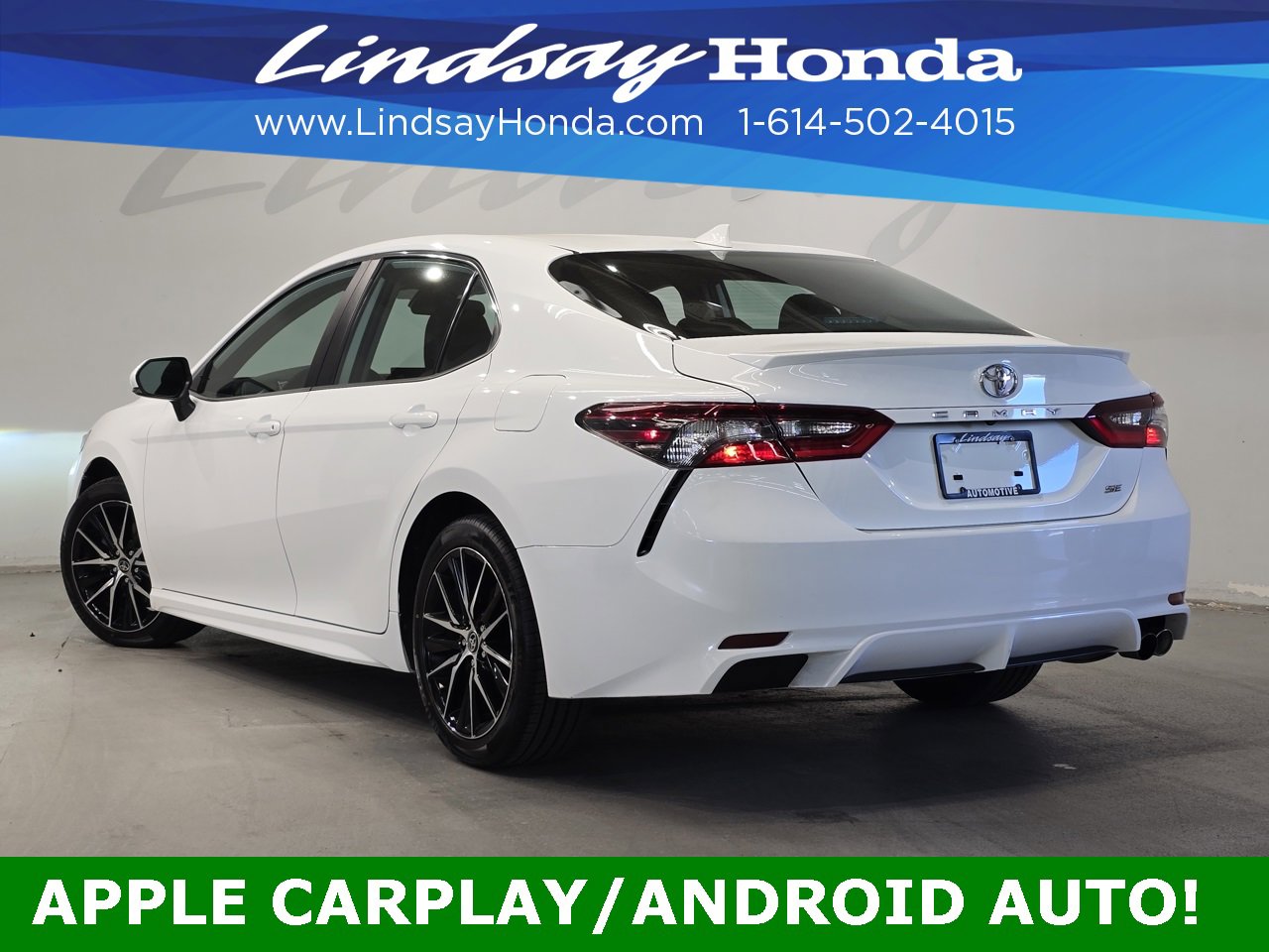 Used 2024 Toyota Camry SE image 4