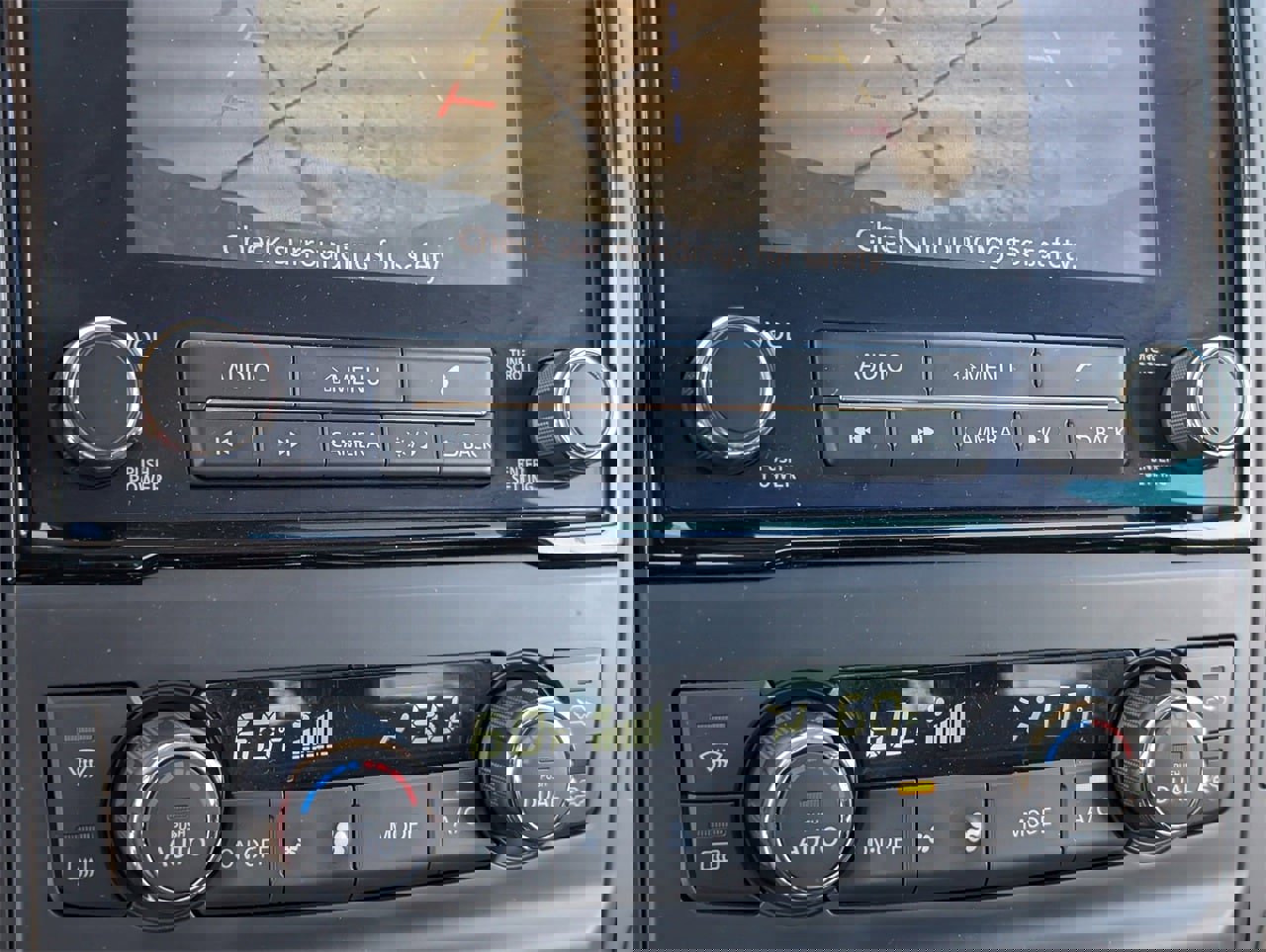 Certified 2024 Nissan Titan SV w/ SV Convenience Package image 15