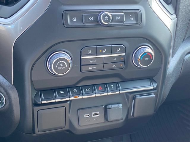 Used 2023 Chevrolet Silverado 1500 Custom AWD/4WD image 16
