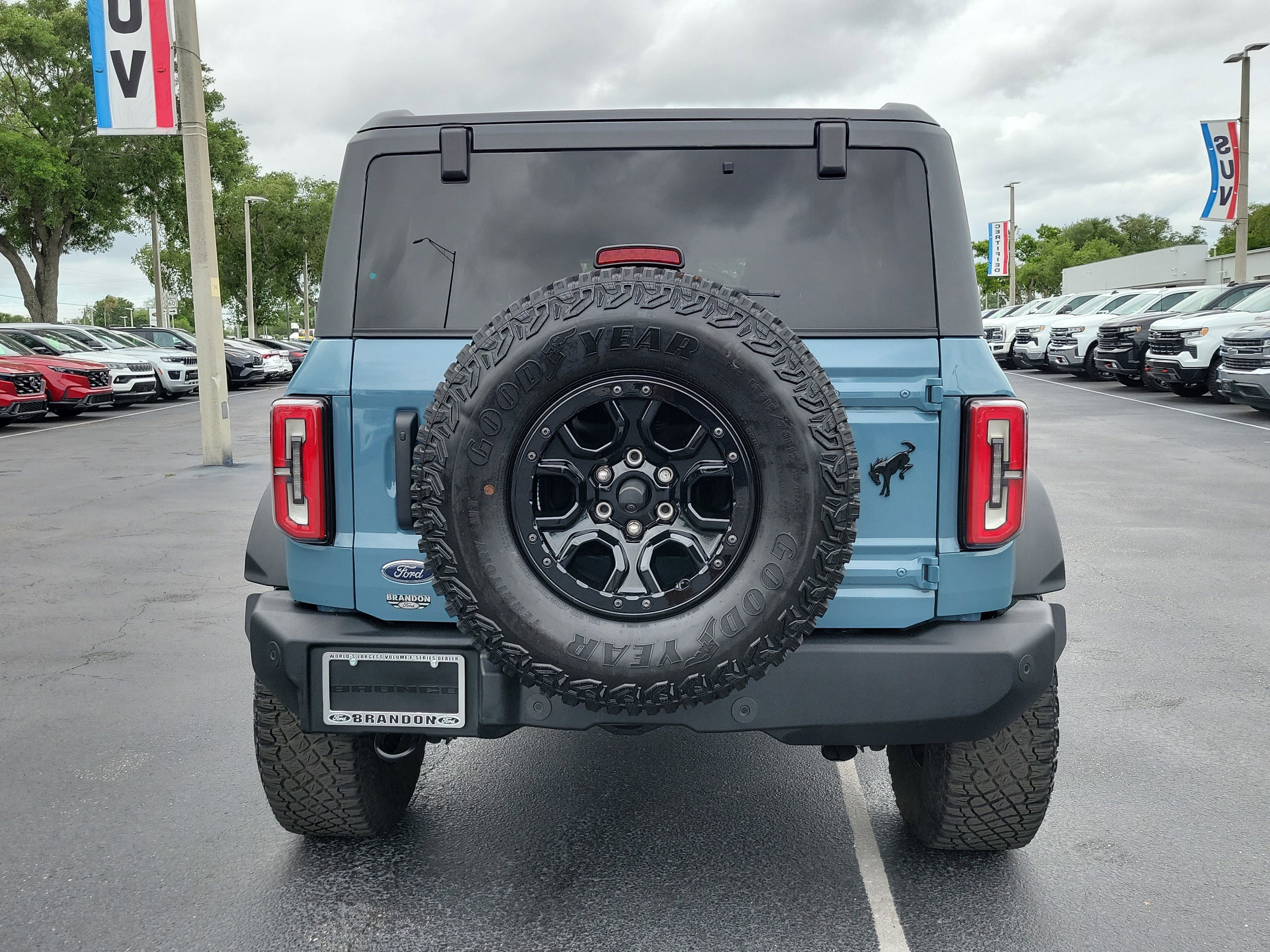 Certified 2023 Ford Bronco Wildtrak image 8
