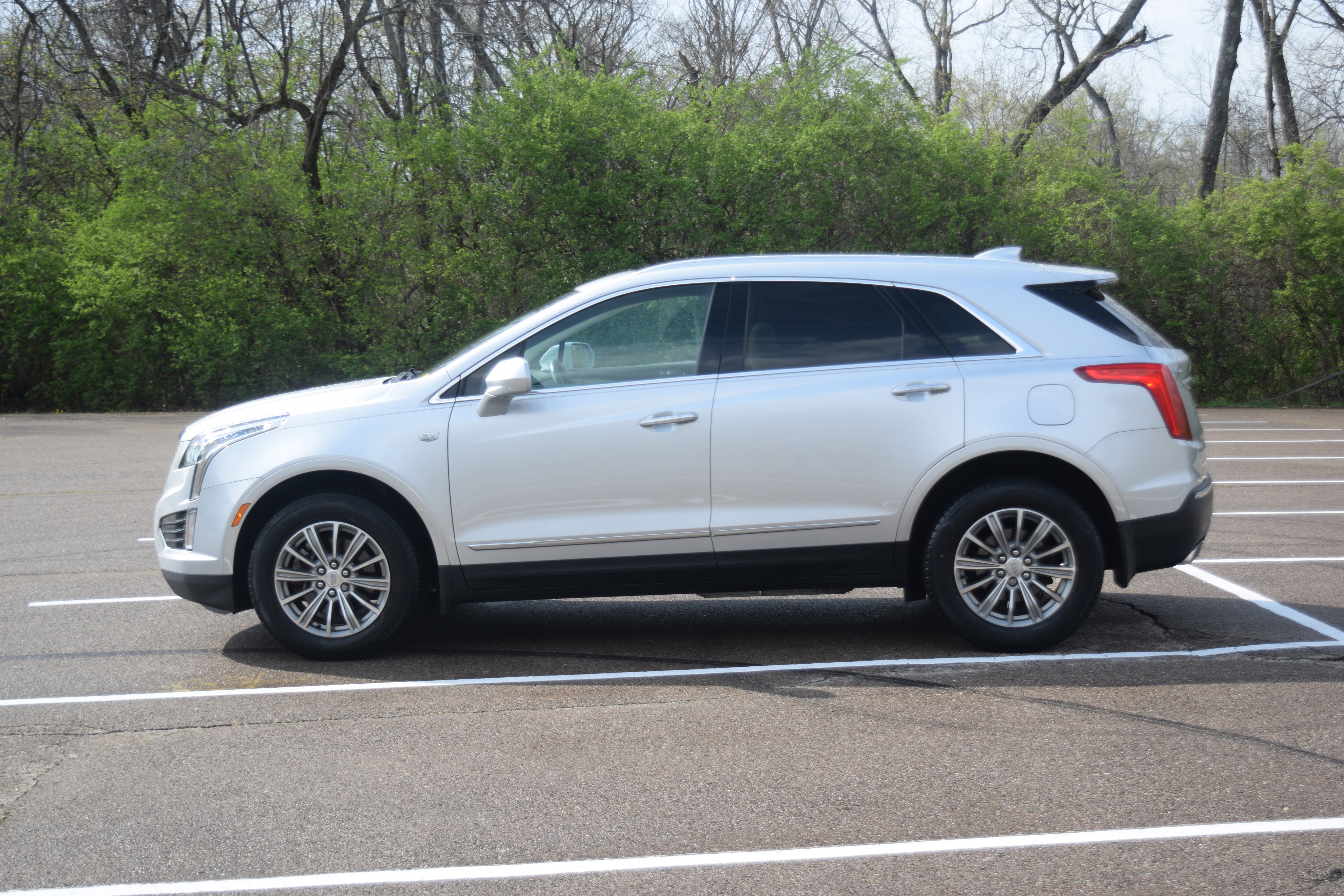 Used 2017 Cadillac XT5 Luxury w/ Driver Awareness Package FWD image 22