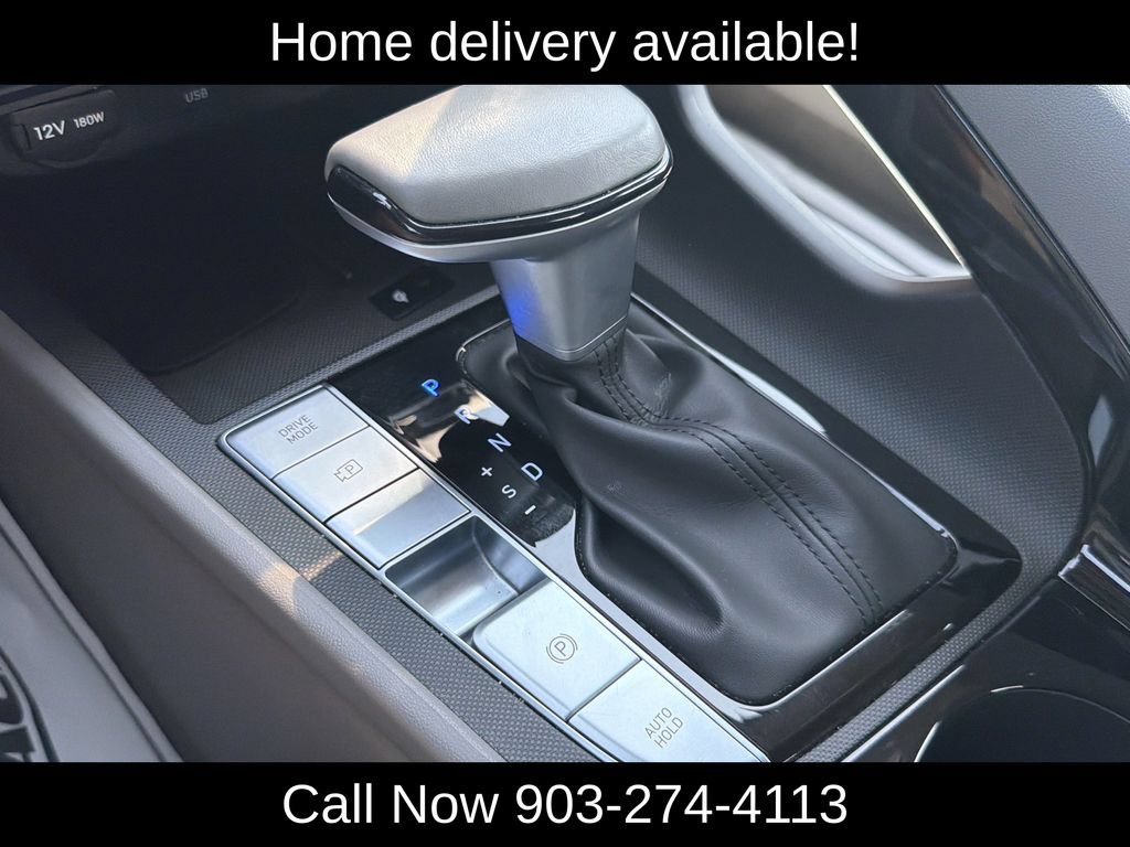 Used 2025 Hyundai Elantra SEL FWD image 24