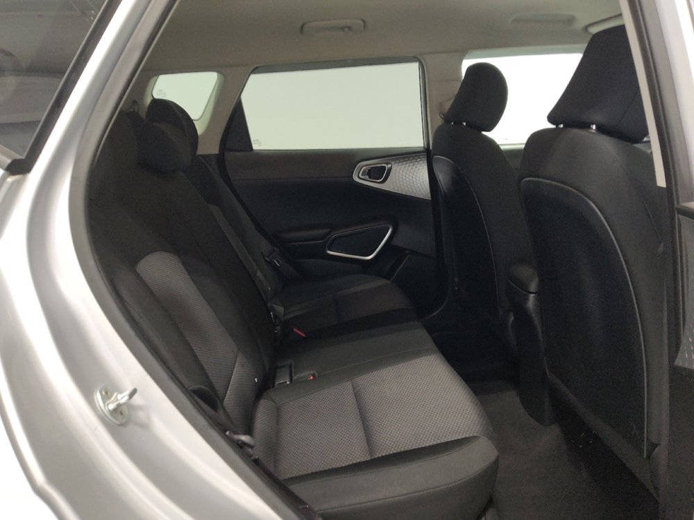 Used 2020 Kia Soul LX image 19