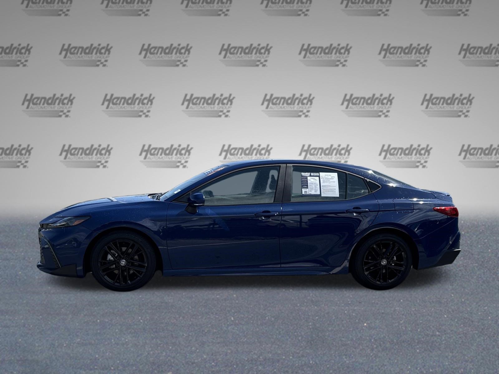 Used 2025 Toyota Camry SE w/ Multimedia Upgrade Package FWD image 6