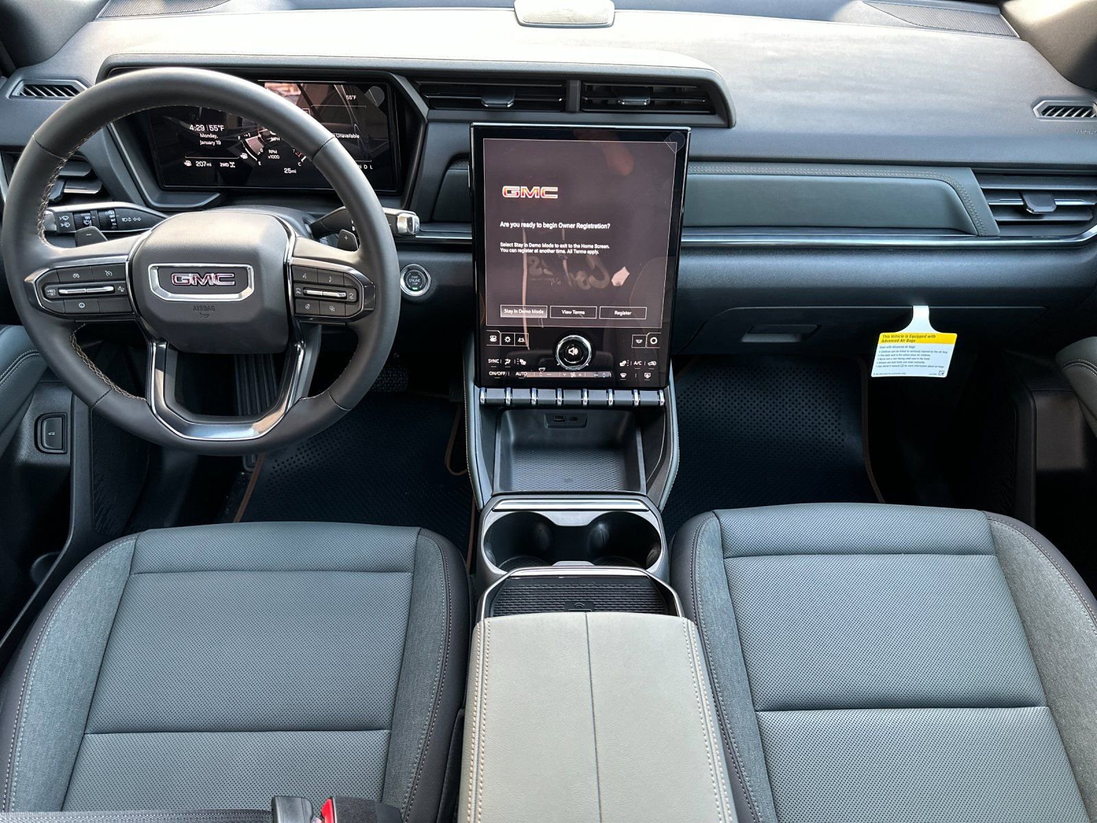 New 2026 GMC Terrain AT4 w/ Technology Package II AWD/4WD image 13