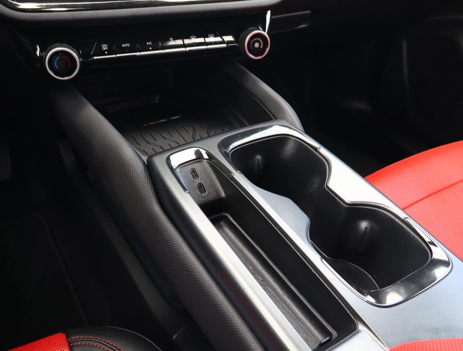 Used 2025 Chevrolet Equinox EV RS image 29