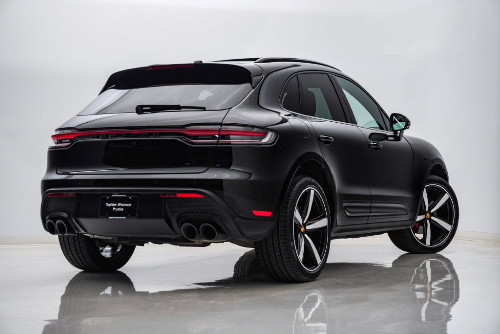 Certified 2026 Porsche Macan S AWD/4WD image 11