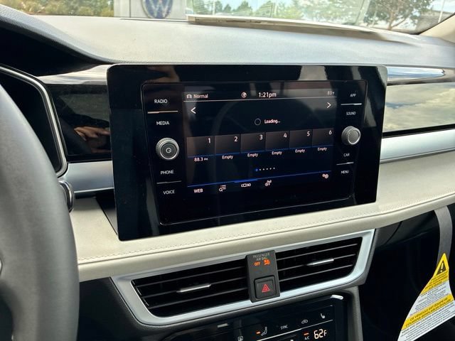 New 2026 Volkswagen Taos SE AWD/4WD image 10