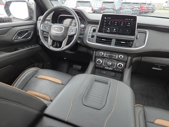 Certified 2023 GMC Yukon XL AT4 w/ LPO, Floor Liner Package AWD/4WD image 33