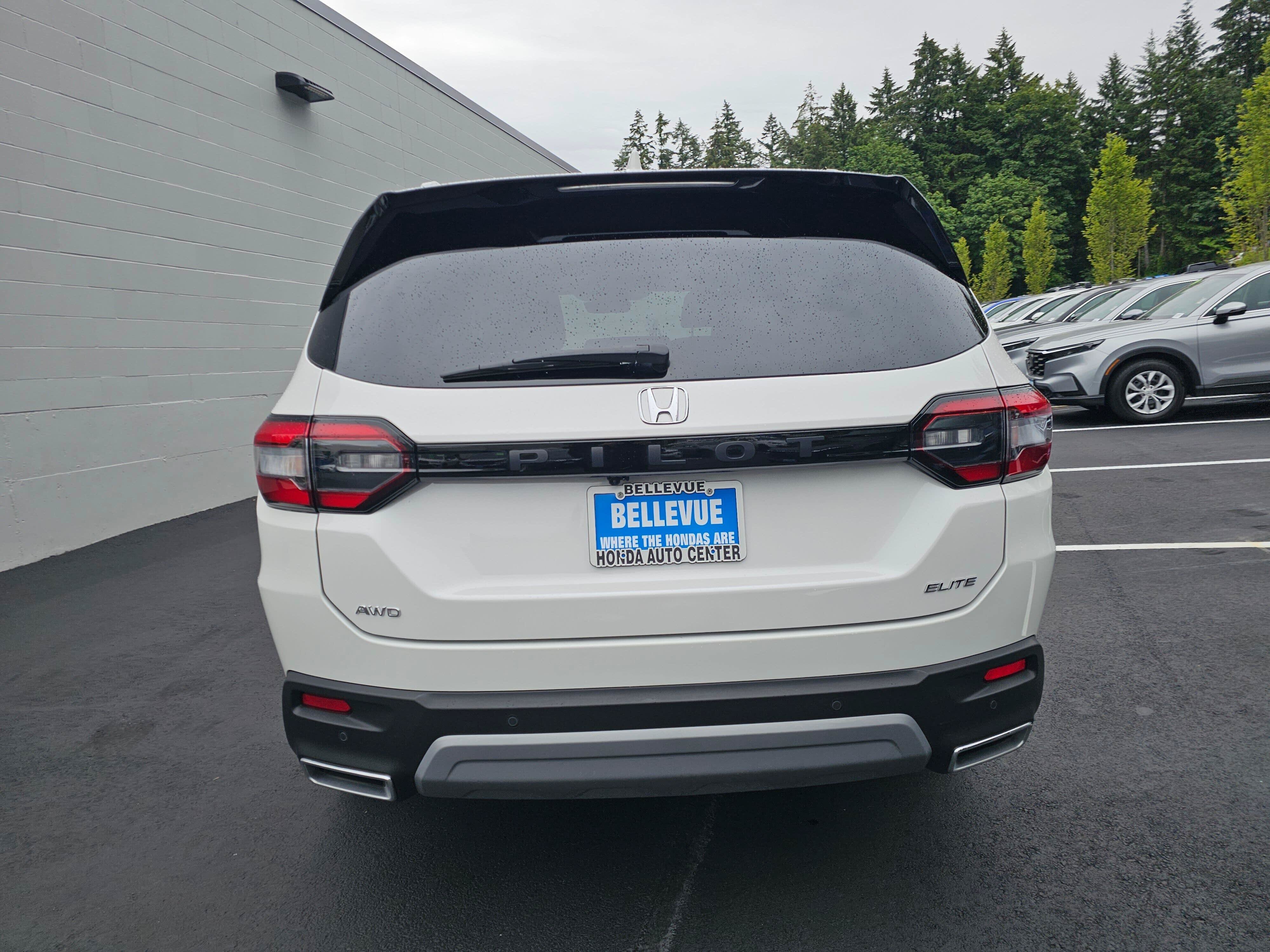 Certified 2023 Honda Pilot Elite image 6