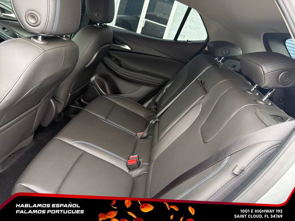 Used 2025 Buick Encore GX Sport Touring w/ Advanced Technology Package FWD image 27