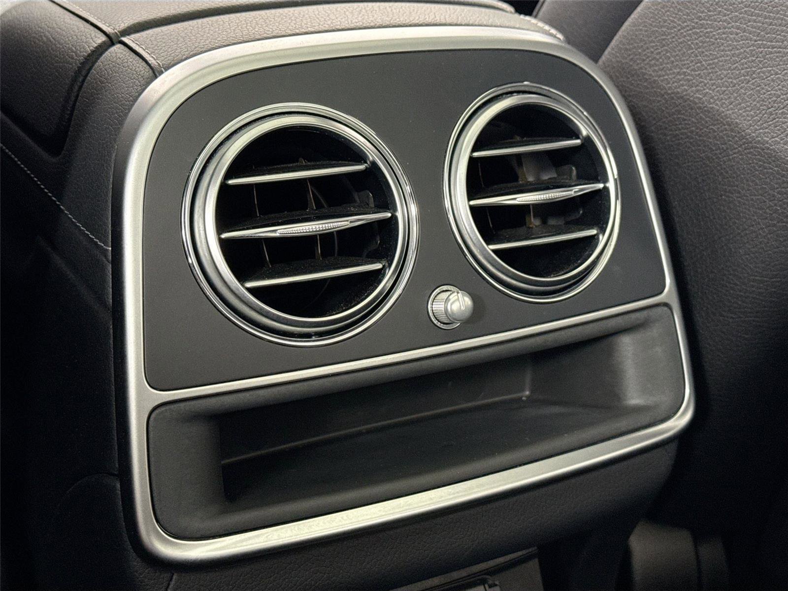 Used 2015 Mercedes-Benz S 550 Sedan image 38