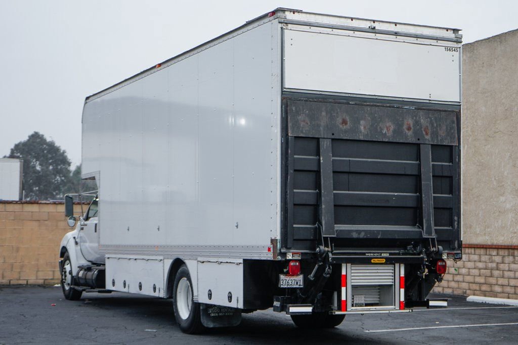 Used 2015 Ford F650 2WD Crew Cab Super Duty image 7
