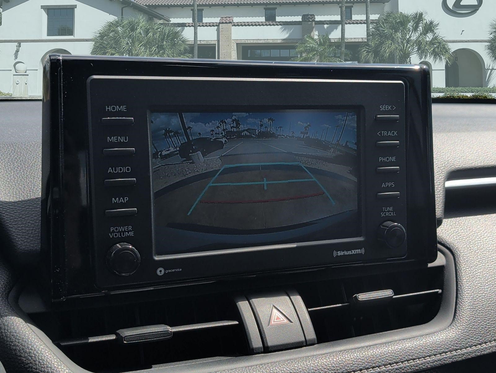 Used 2021 Toyota RAV4 XLE w/ Convenience Package FWD image 19