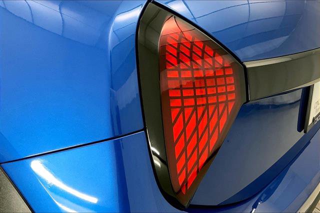 Certified 2025 MINI Cooper 2-Door Hardtop image 28