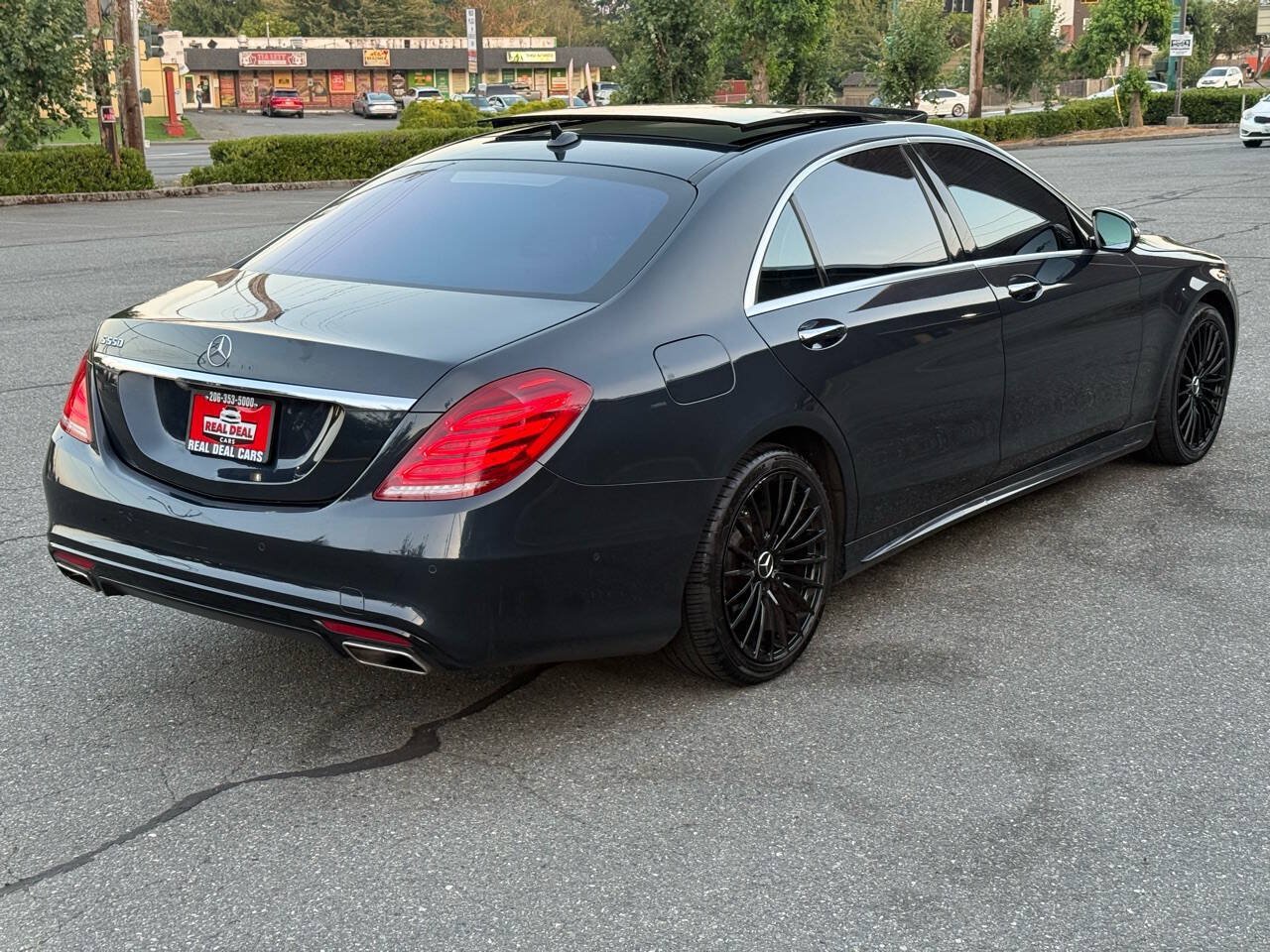 Used 2014 Mercedes-Benz S 550 Sedan image 32