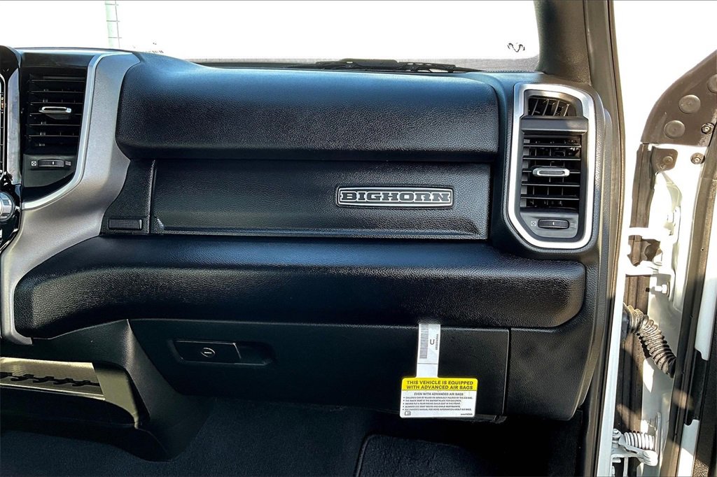 Used 2024 RAM 2500 Big Horn w/ Safety Group image 17