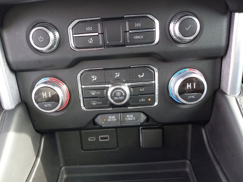 Used 2021 GMC Yukon SLE image 34