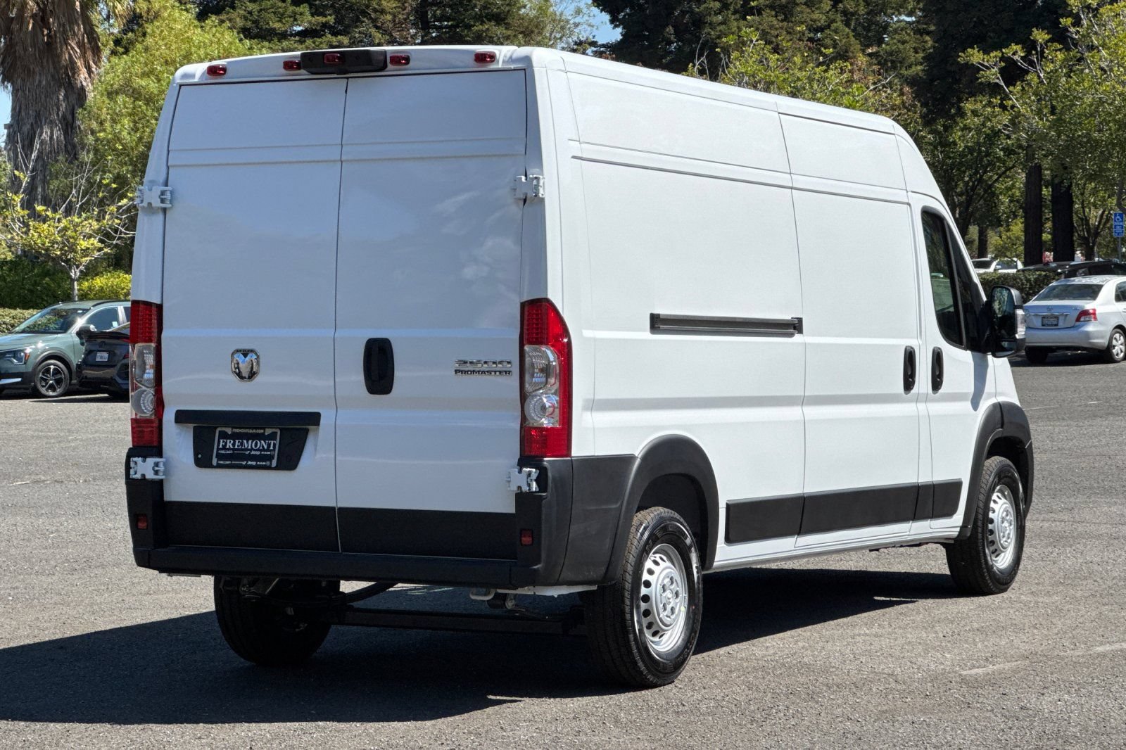 New 2026 RAM ProMaster 2500 FWD image 3