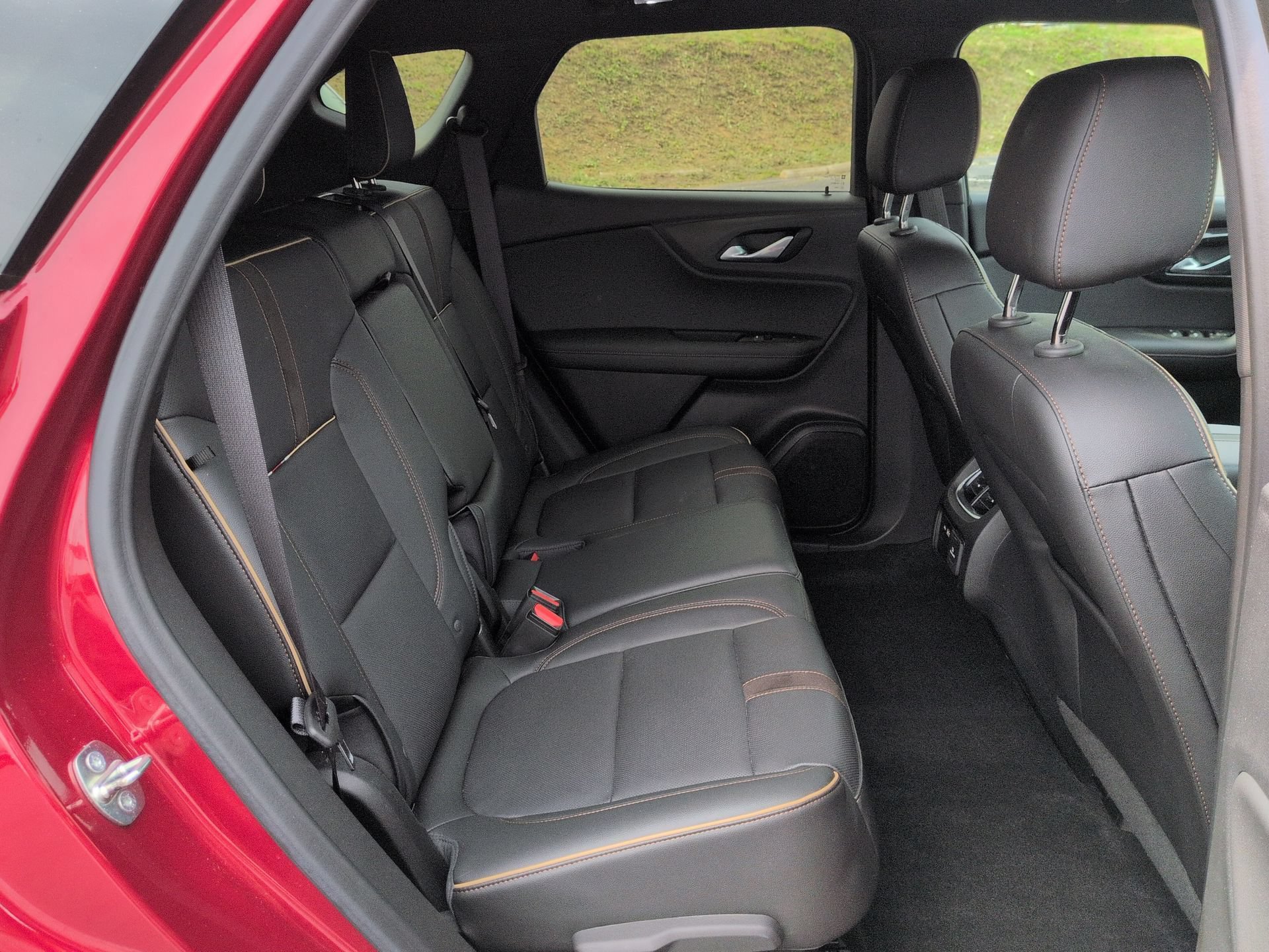 Certified 2020 Chevrolet Blazer Premier w/ Driver Confidence II Package AWD/4WD image 27