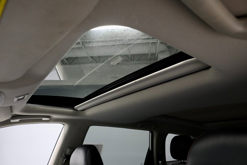 Certified 2019 Nissan Pathfinder SL image 25