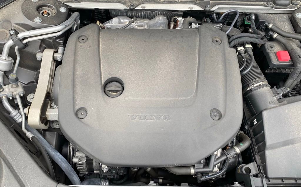 Used 2023 Volvo XC90 B6 Plus w/ Protection Package image 11