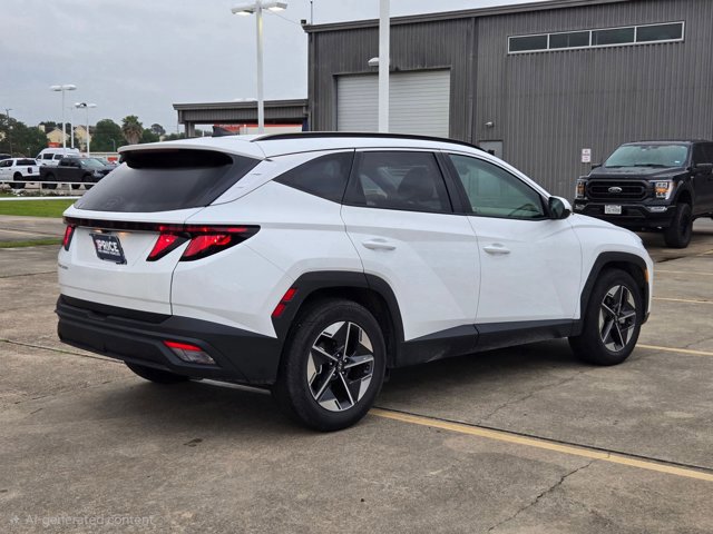 Used 2025 Hyundai Tucson SEL FWD image 5
