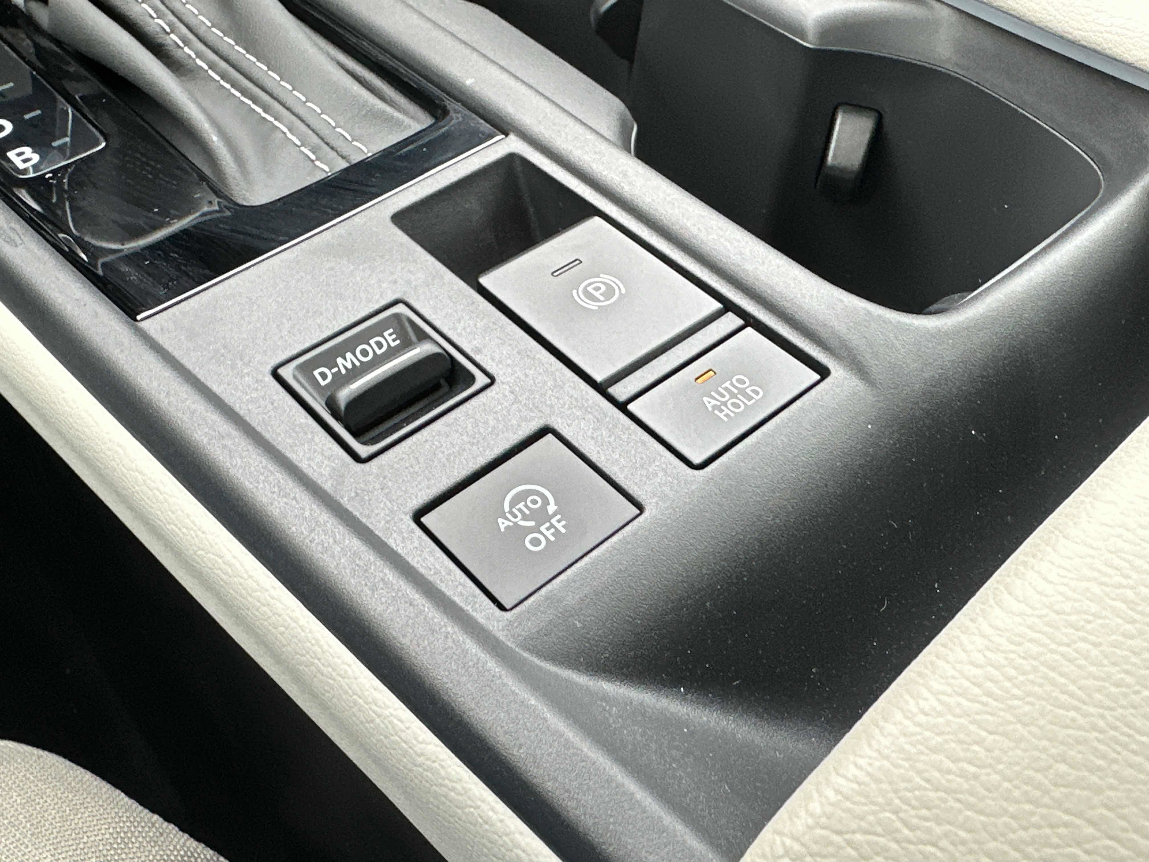 New 2026 Nissan Sentra SL w/ Floor Mat Package FWD image 37