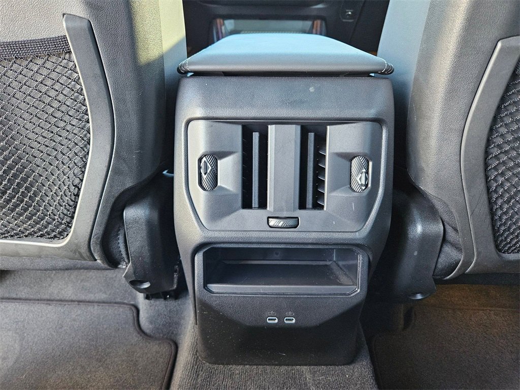 Used 2025 BMW X3 xDrive30i w/ Premium Package image 21