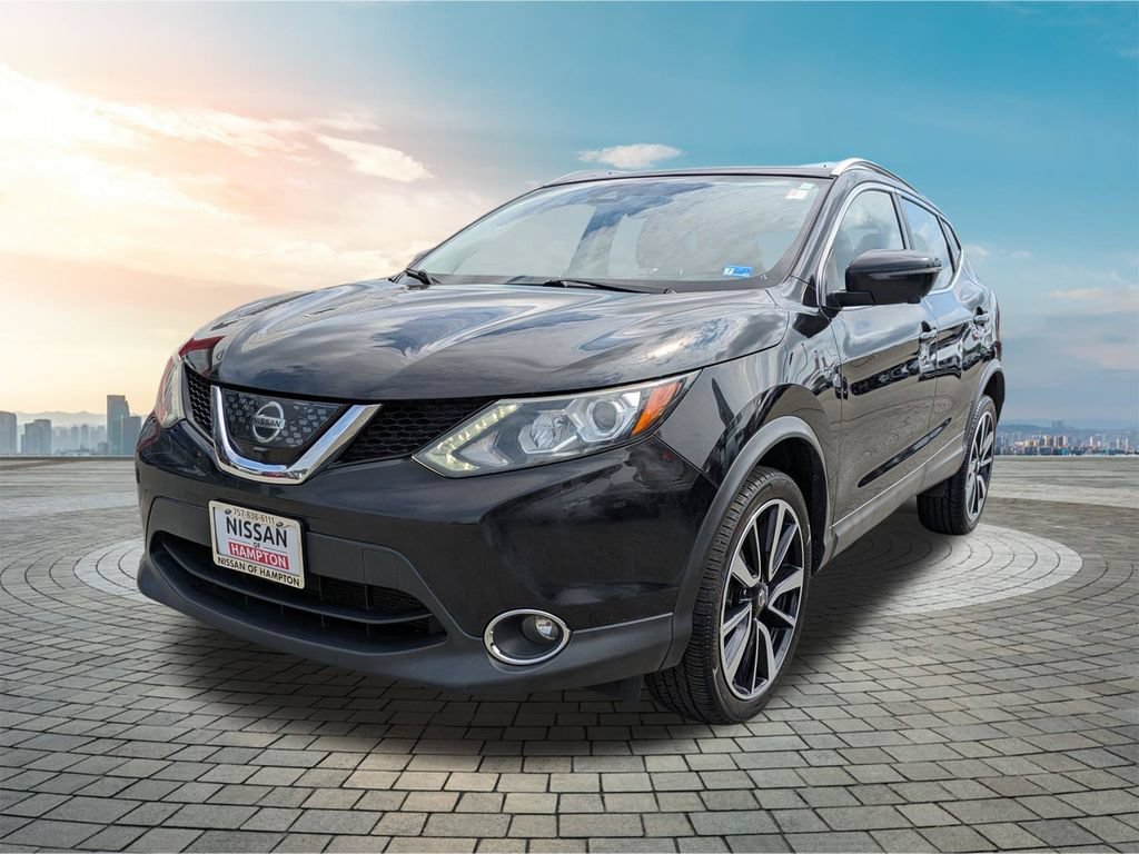 Used 2018 Nissan Rogue Sport SL w/ SL Premium Package FWD image 9