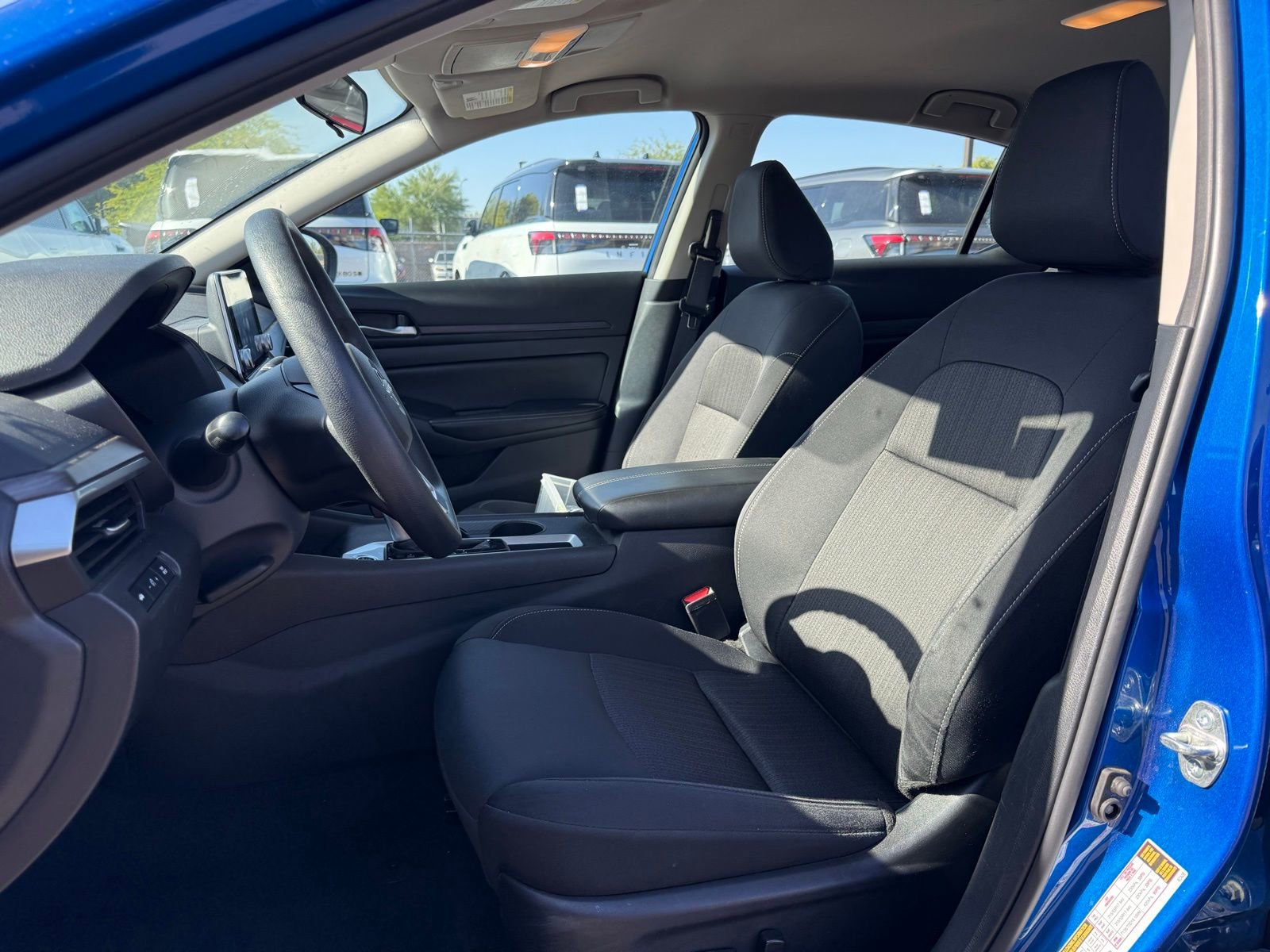 Certified 2025 Nissan Altima 2.5 SV FWD image 12