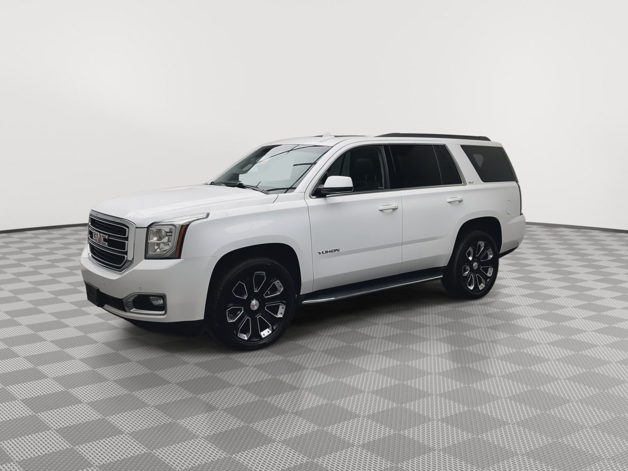 Used 2018 GMC Yukon SLT AWD/4WD image 36