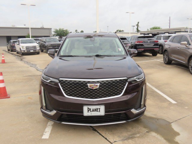 Used 2020 Cadillac XT6 Premium Luxury FWD image 4