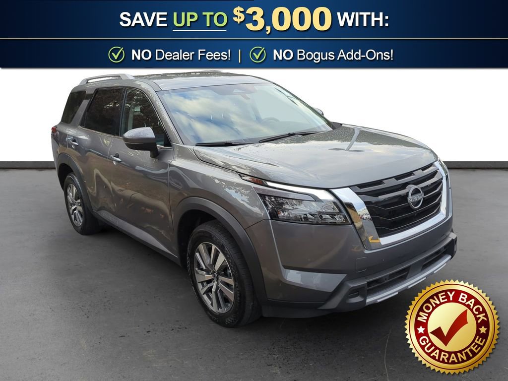 Used 2025 Nissan Pathfinder SL image 10