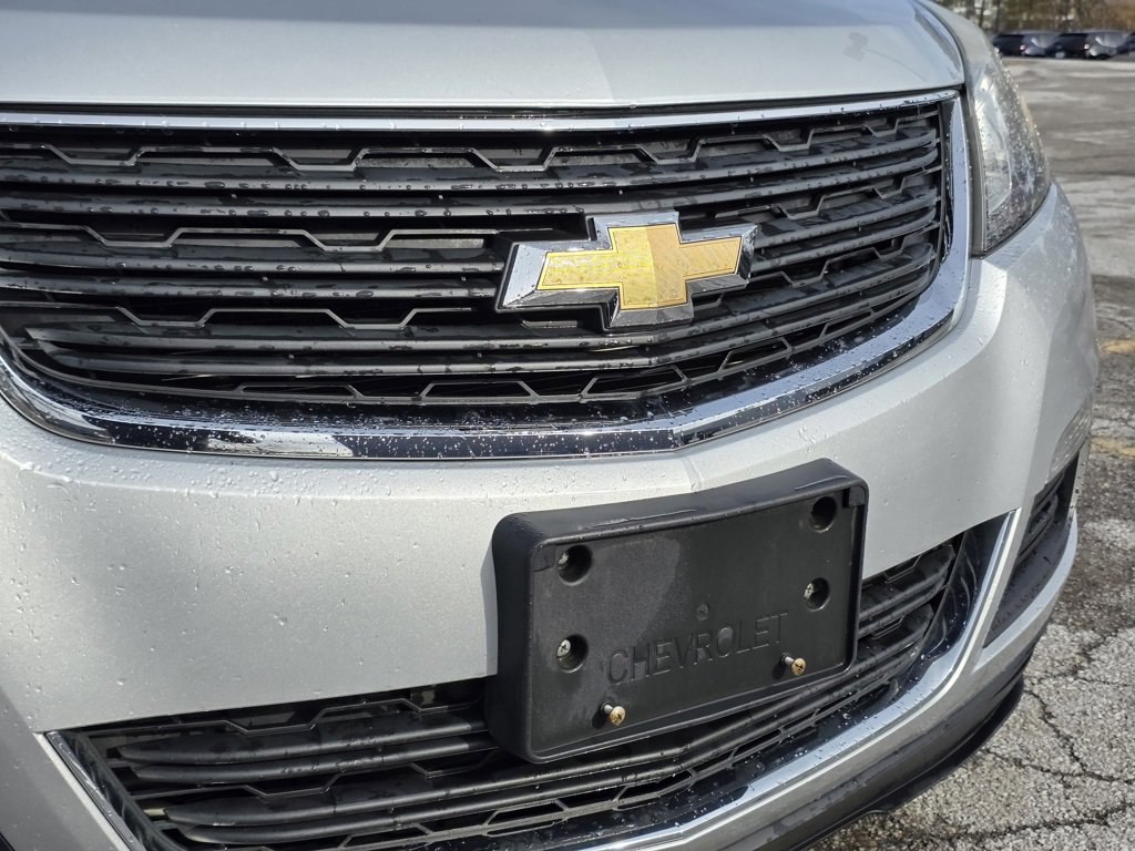 Used 2016 Chevrolet Traverse LS image 9