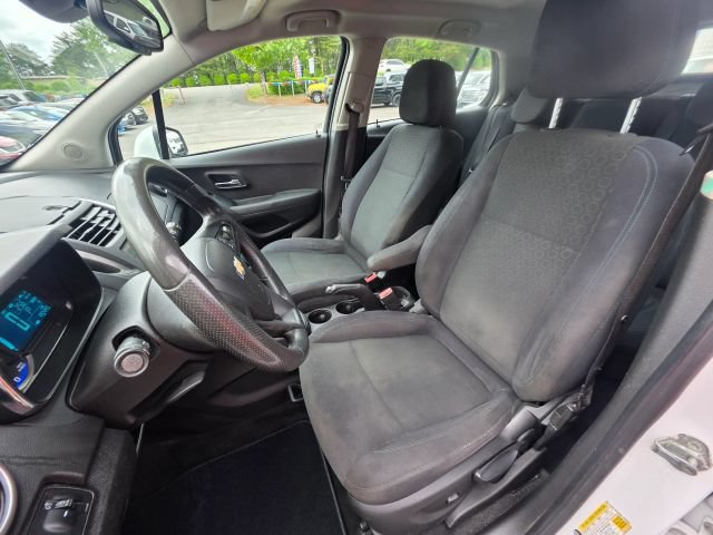 Used 2016 Chevrolet Trax LS AWD/4WD image 14