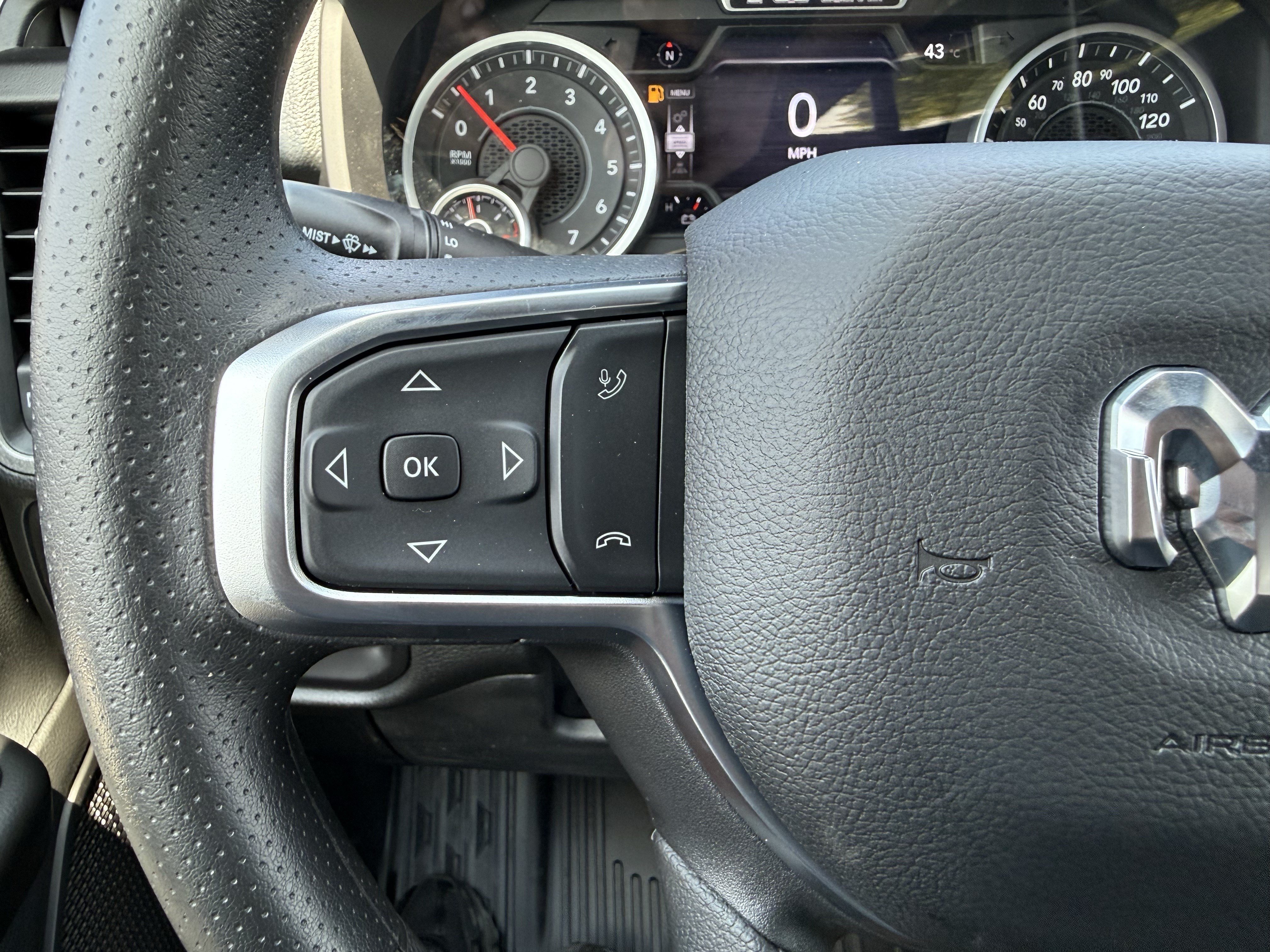 New 2026 RAM 1500 Warlock AWD/4WD image 18