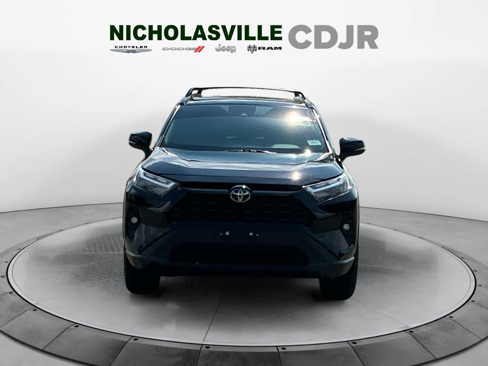 Used 2024 Toyota RAV4 XLE Premium w/ Weather Package AWD/4WD image 8