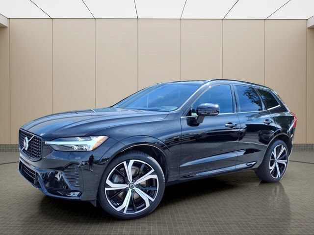 Used 2023 Volvo XC60 B6 Ultimate w/ Protection Package Premier AWD/4WD image 2