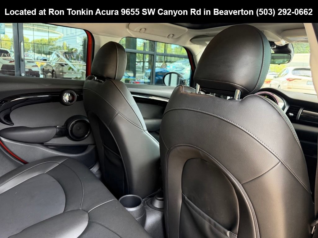 Used 2019 MINI Cooper S w/ Signature Upholstery Package FWD image 31