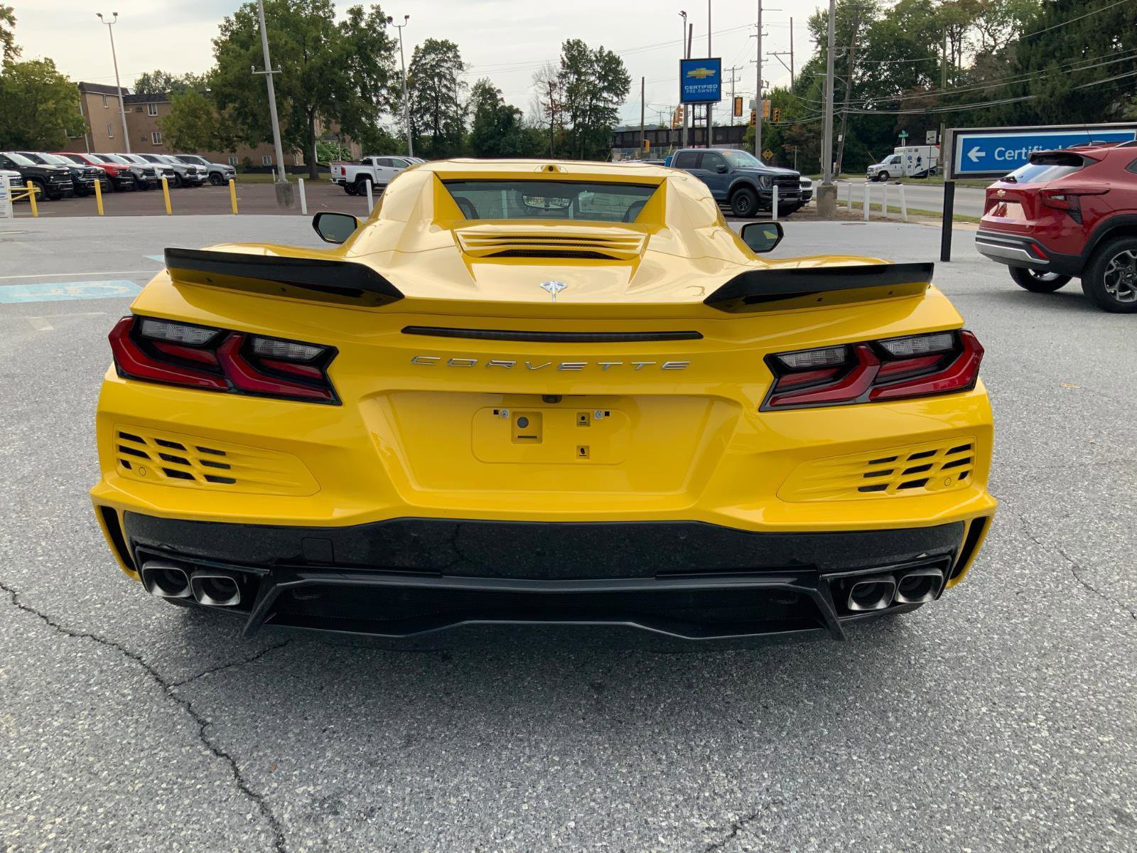 New 2025 Chevrolet Corvette E-Ray image 6