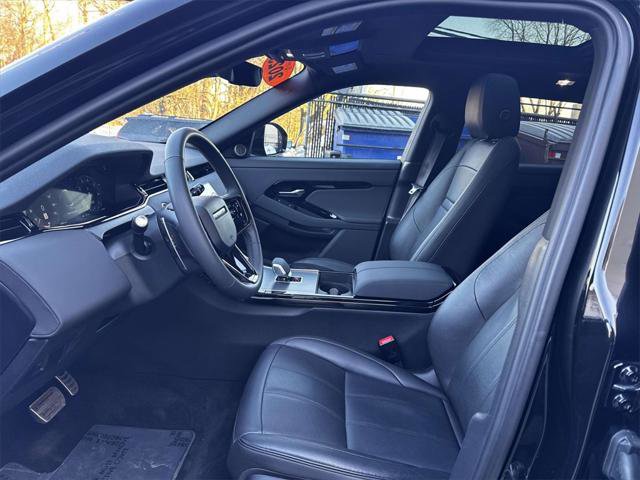 Used 2025 Land Rover Range Rover Evoque Dynamic SE image 16